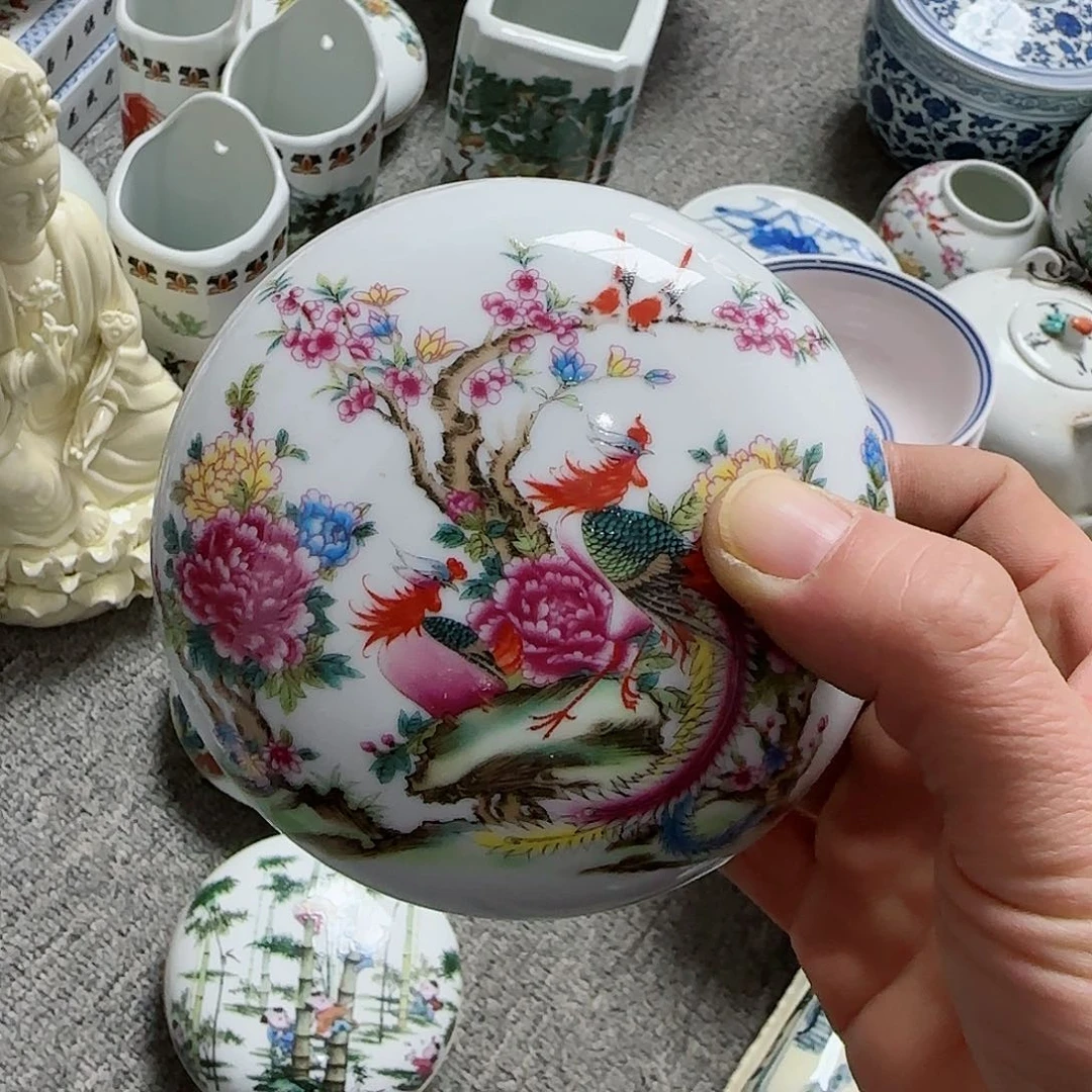 摆件瓷器的工艺技术水平