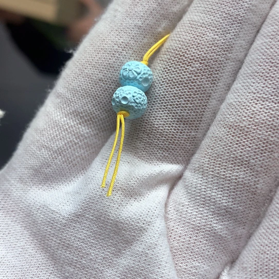 绿松石未镶嵌挂件