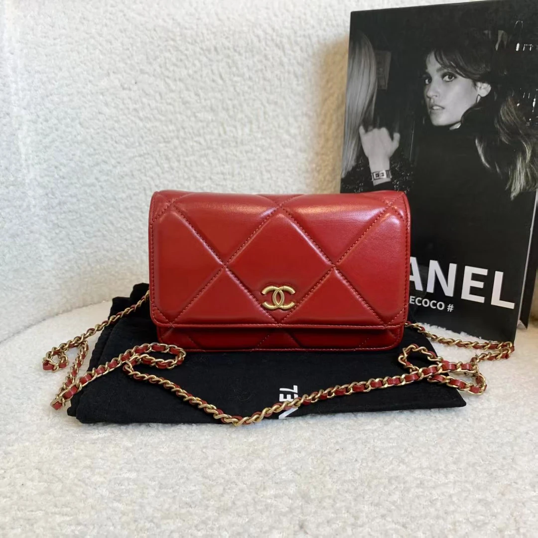 99新 Chanel/香奈儿 壹臻/ 红金羊woc 28开 98364347