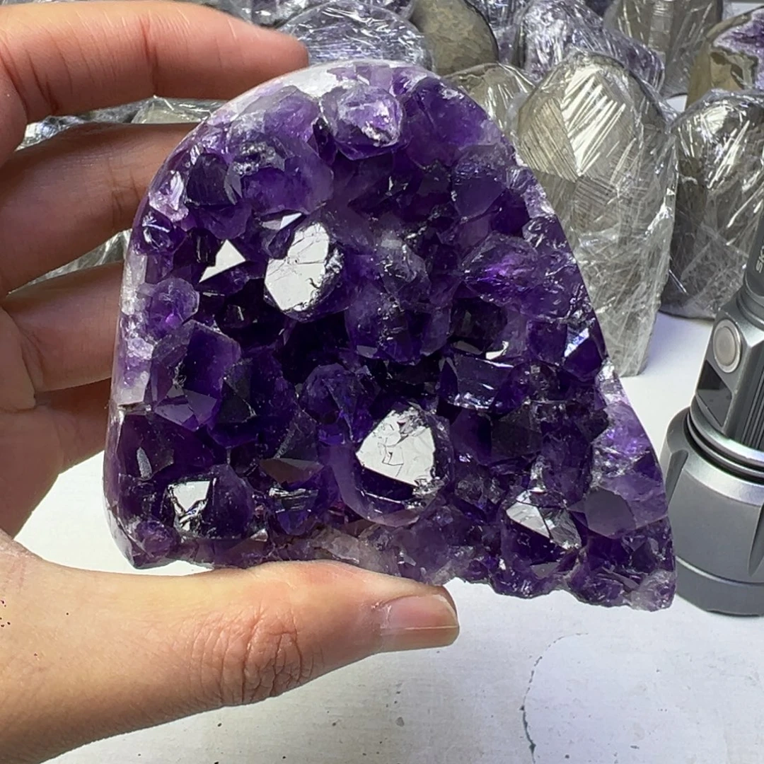 紫晶大型摆件（非配饰）未镶嵌