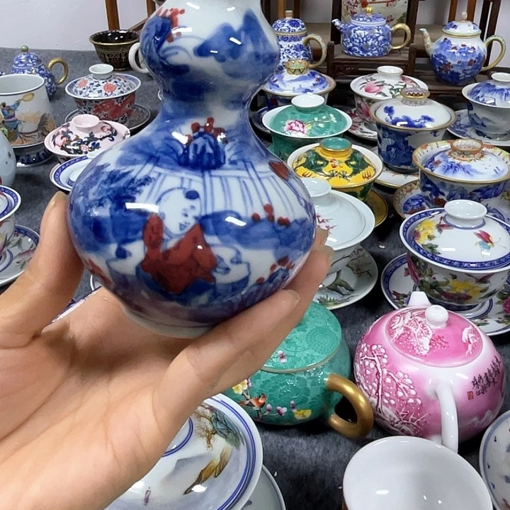 摆件景德镇陶瓷博物有限公司副会长