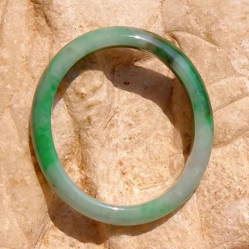 柳一影723天然A货缅甸老坑黄翡正阳绿双彩翡翠贵妃手镯子带证书52