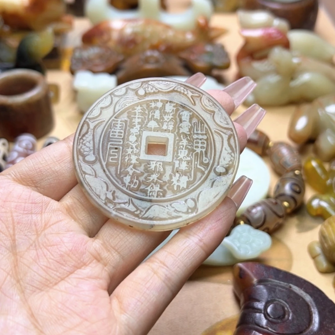 【闪购商品】蛇纹石玉颈饰未镶嵌