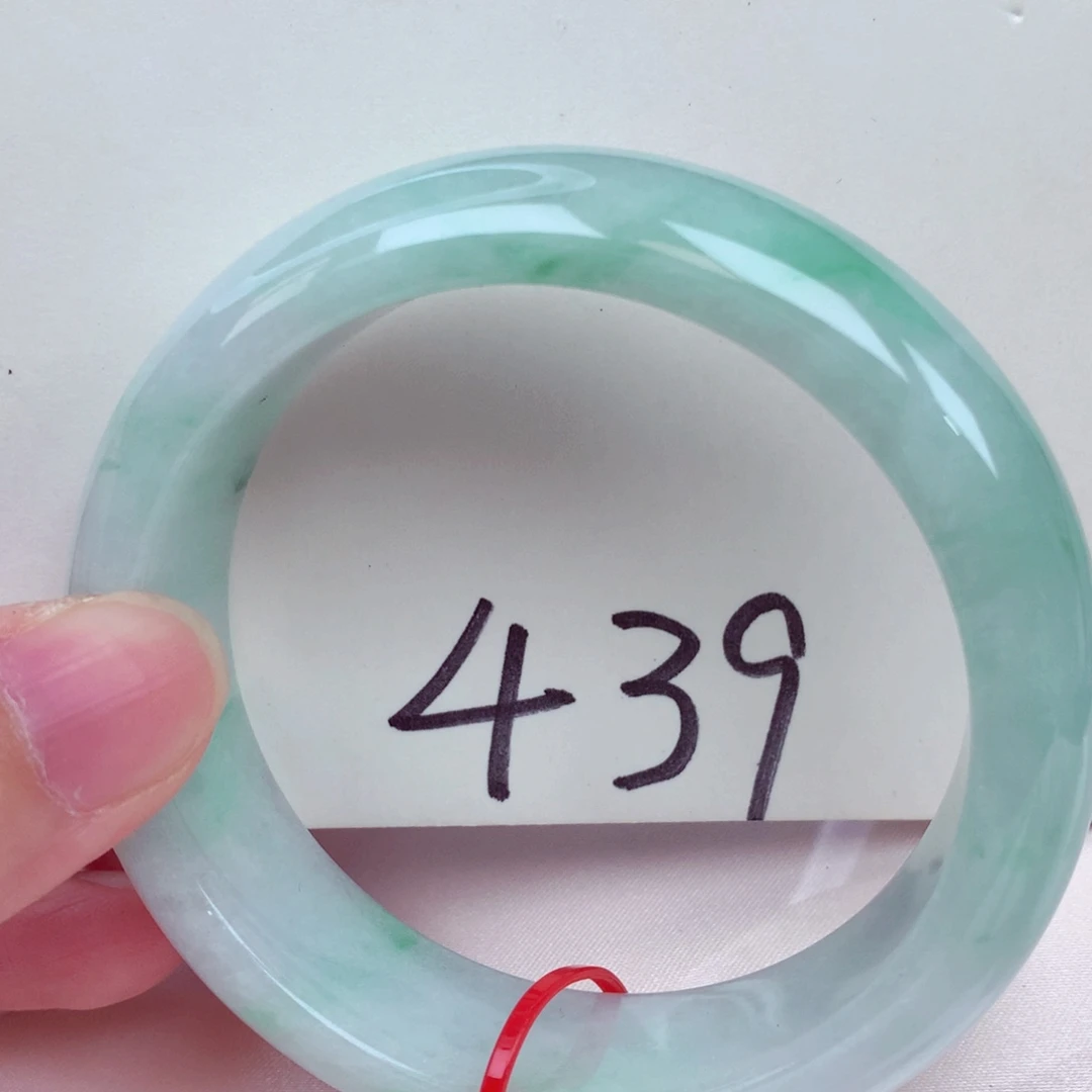 翡翠未镶嵌手镯翡翠