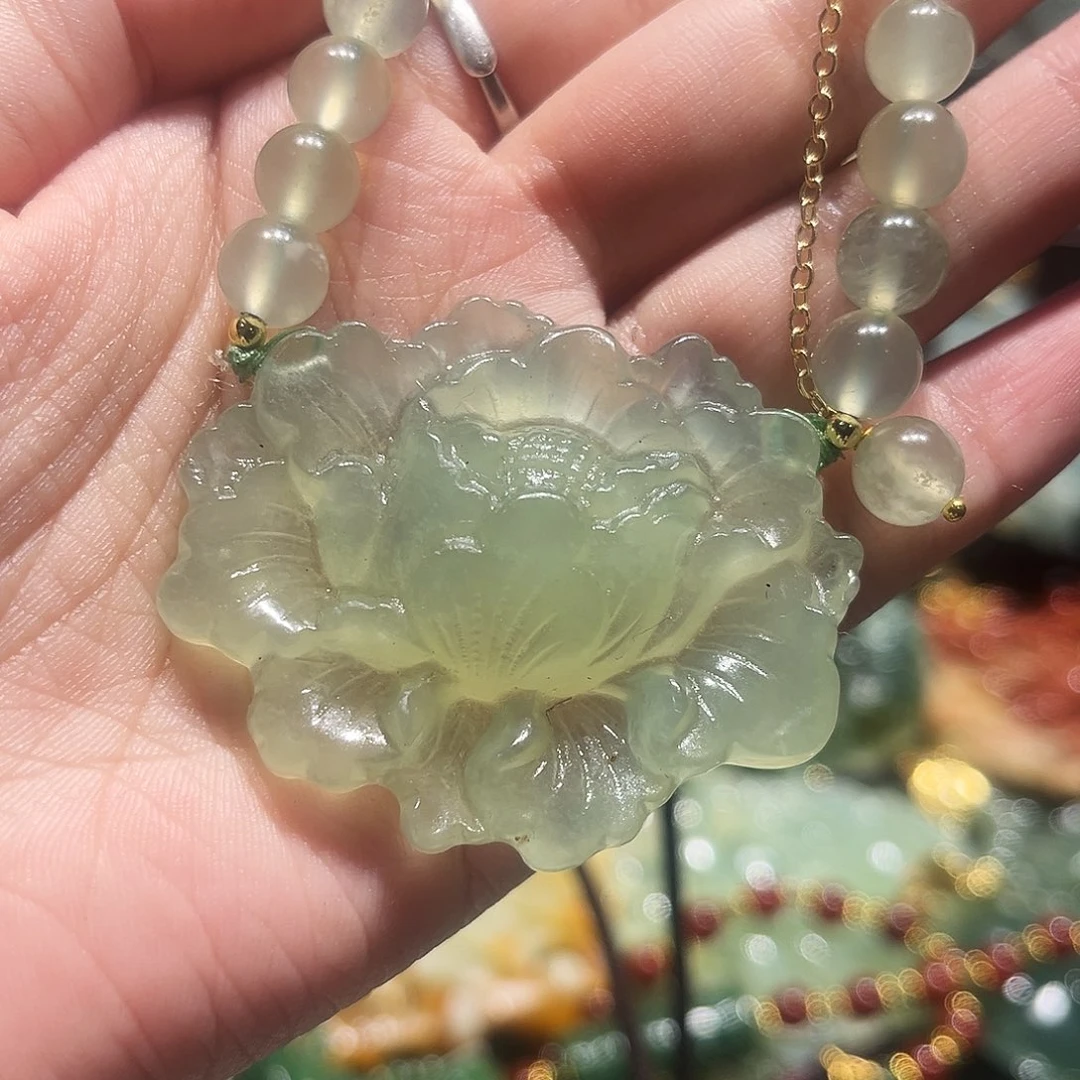 岫玉未镶嵌毛衣链