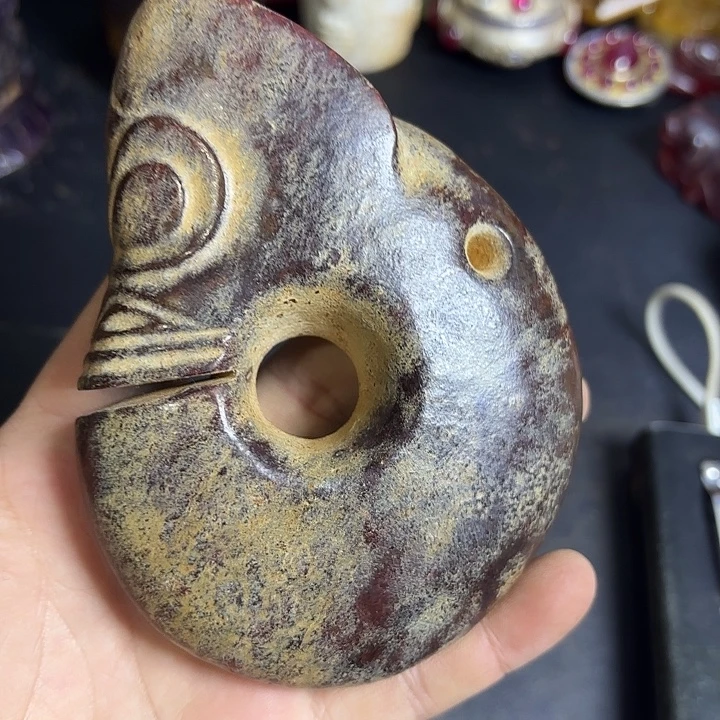 白玉菩提把件一个