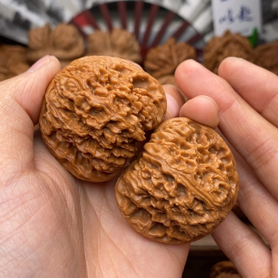 文玩核桃把件677号43南疆