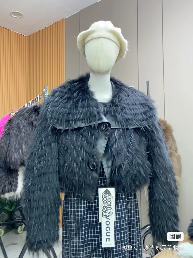 常规款短外套甜美风女装毛毛短款厚款黑色女大翻领秋冬设计师