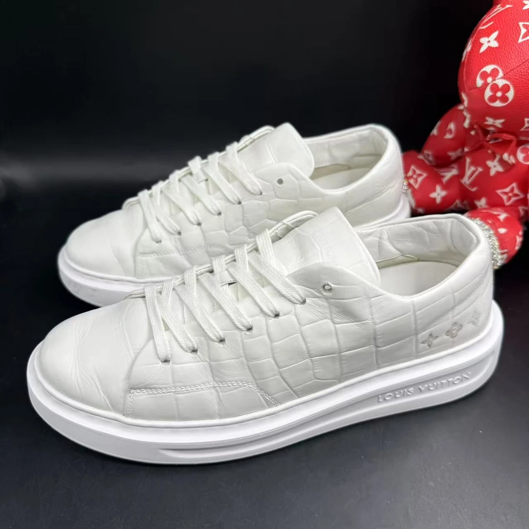 95新 LouisVuitton/路易威登 白色方块纹松糕鞋40欧码 ddm2517