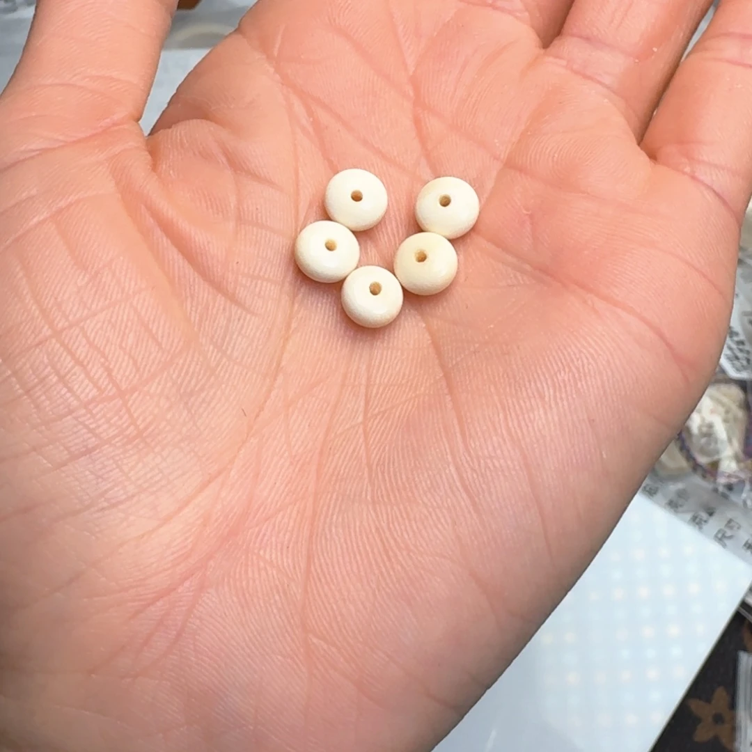 柏香籽/百香籽吊坠猛犸