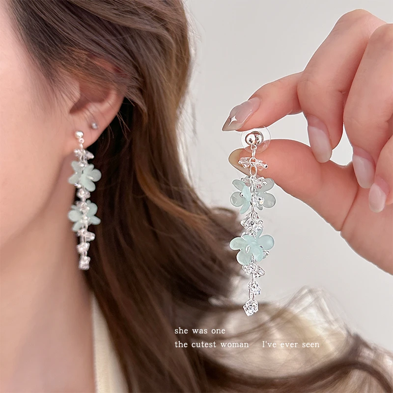 薄荷曼波花朵流苏耳环女清冷耳钉2025新款耳坠耳圈耳饰