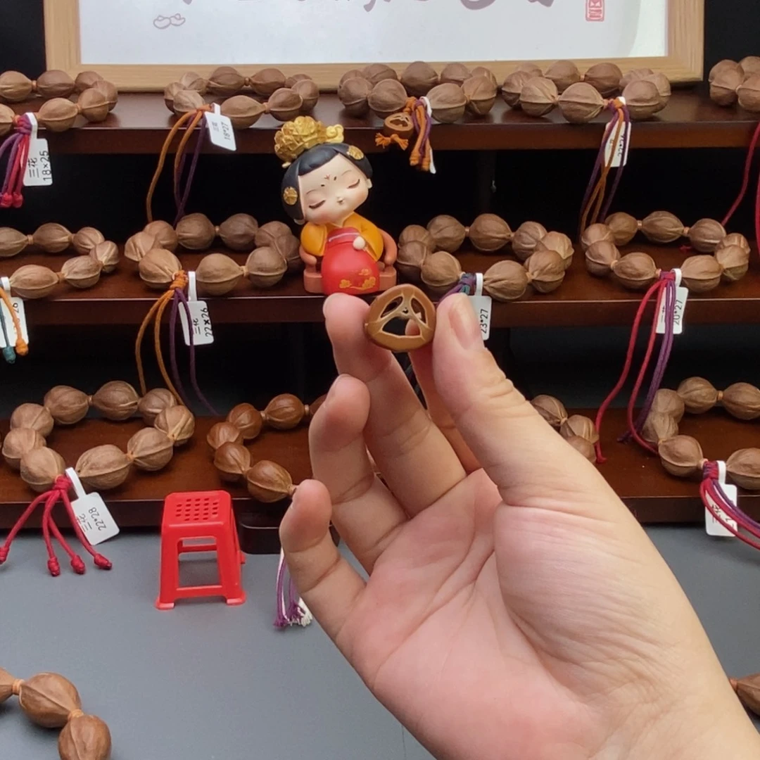 D***H梅林铁核文玩手串