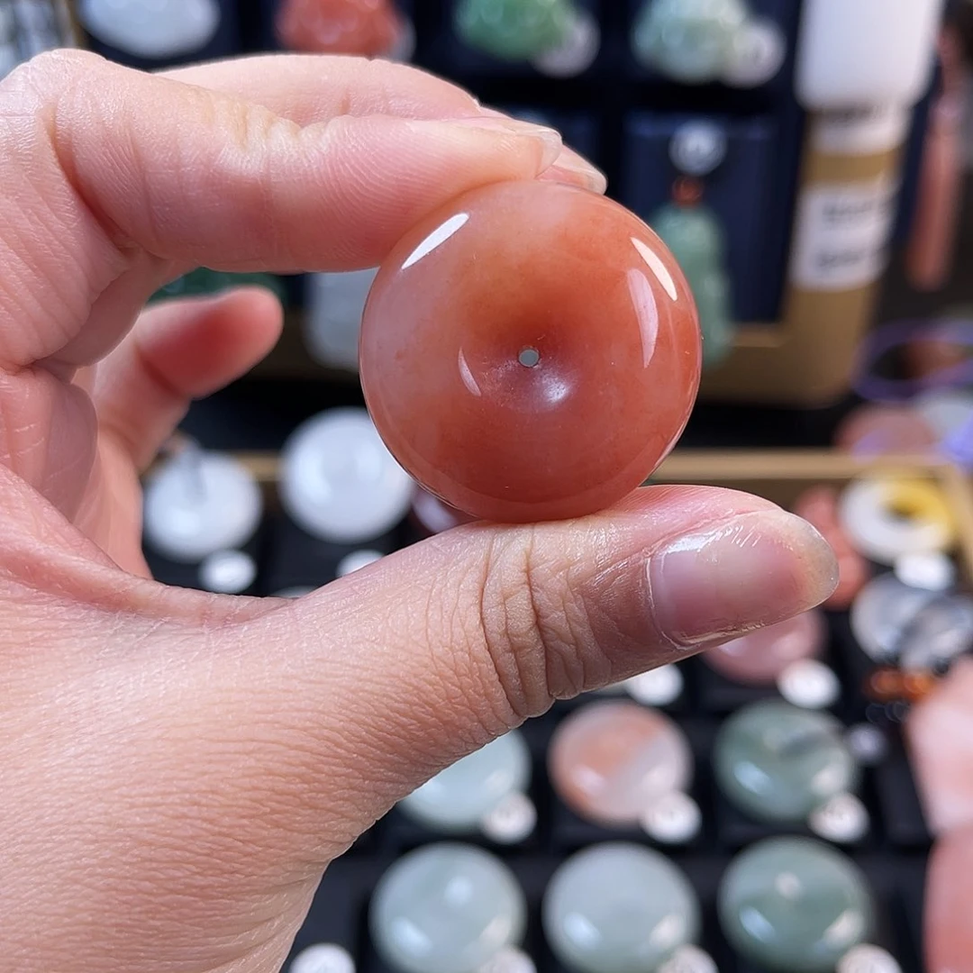 颈饰未镶嵌石英质玉❄