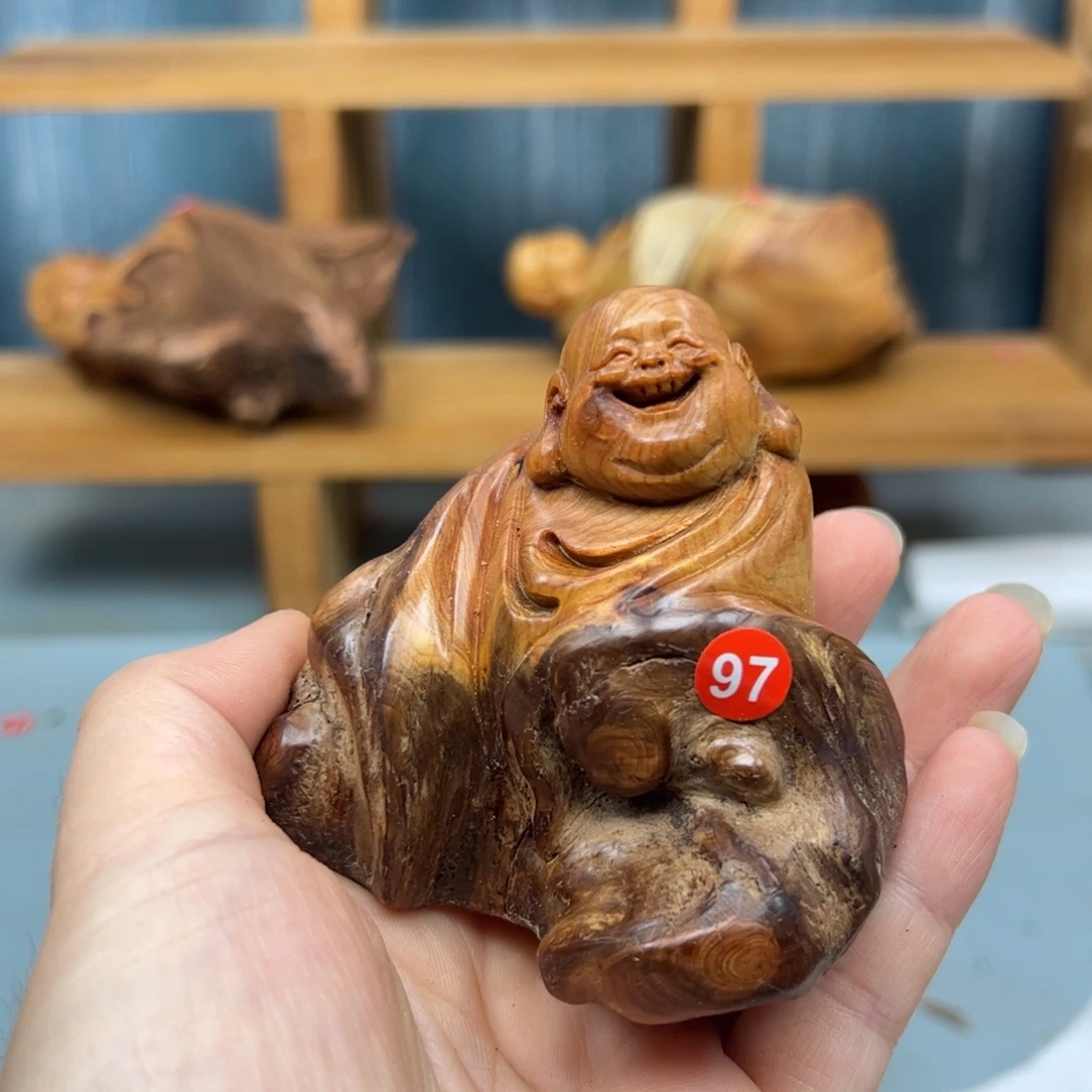 顺***N木崖柏木摆件手把件