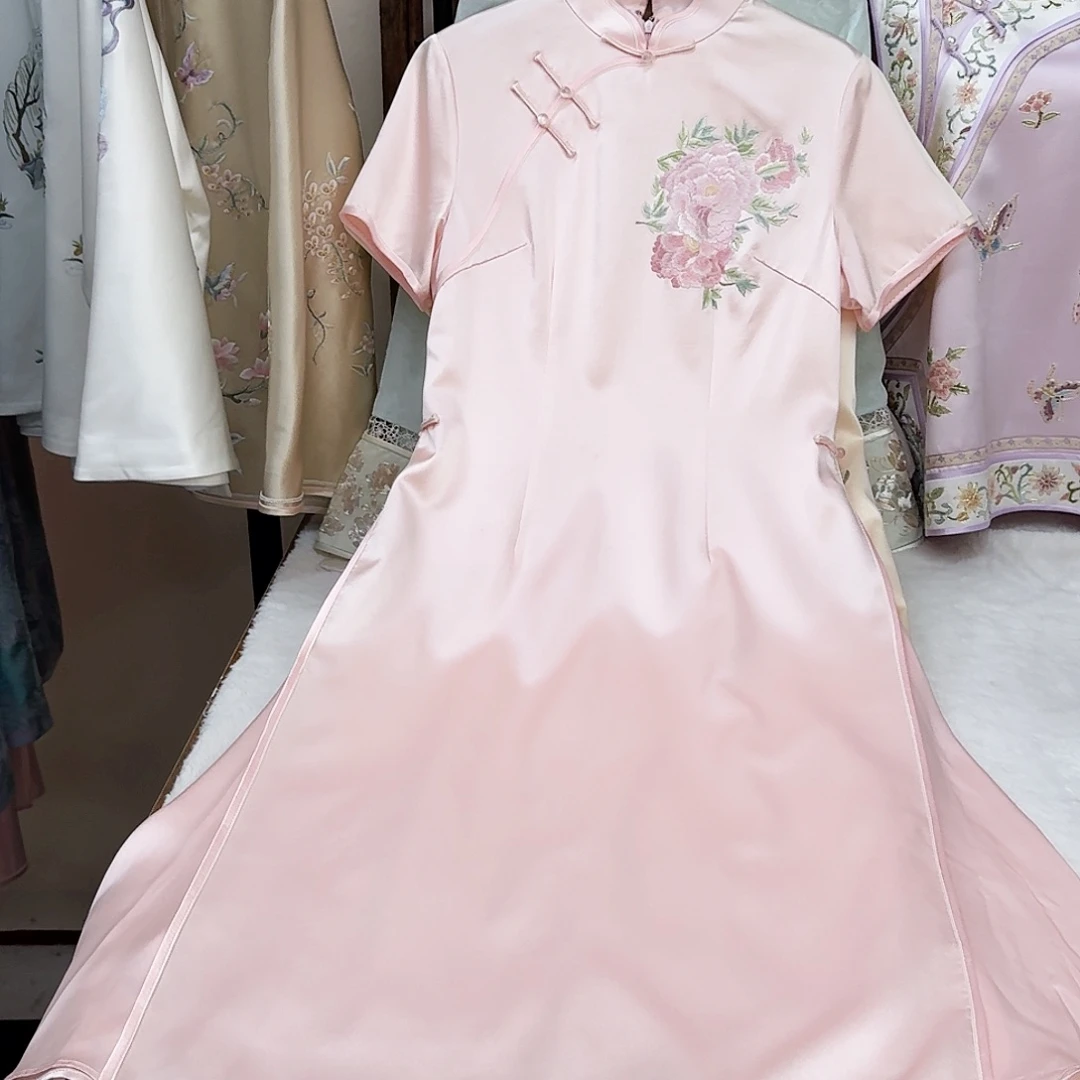 织绣真丝粉色牡丹花刺绣 旗袍