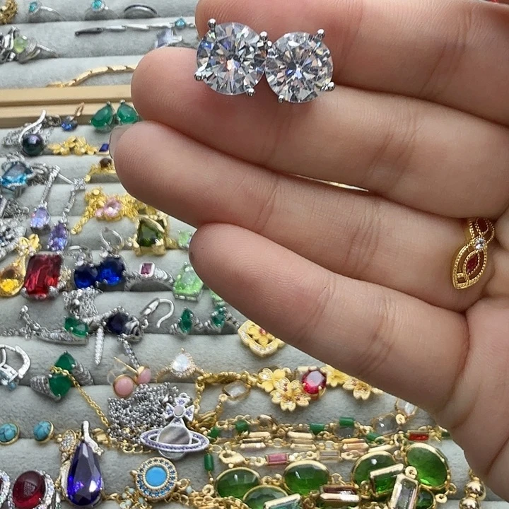 银S925镶嵌水晶戒指