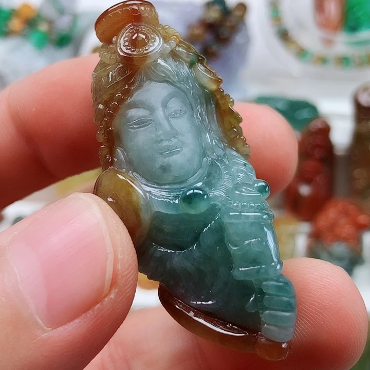 颈饰未镶嵌翡翠翡翠