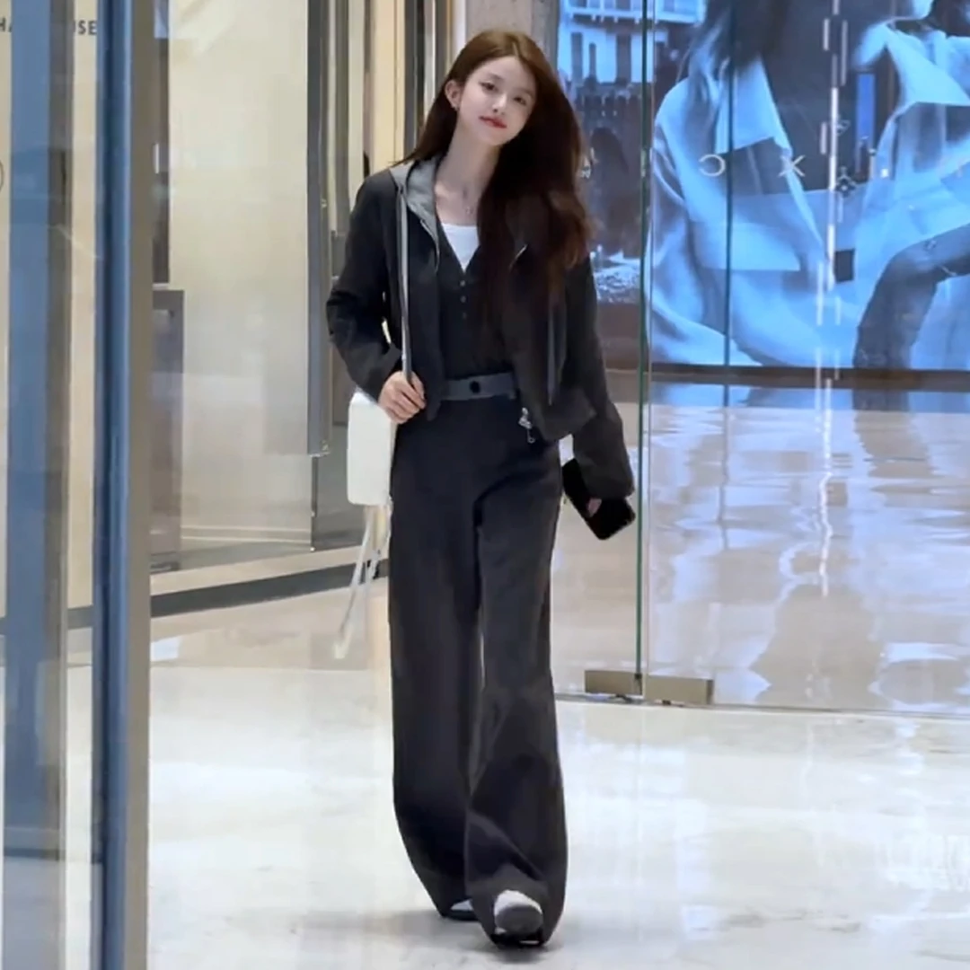 时尚高级感套装女2025春秋新款休闲连帽短款外套阔腿裤气质两件套