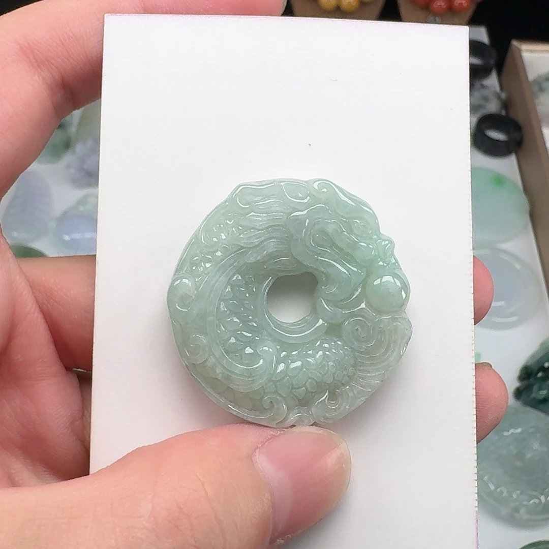 翡翠未镶嵌颈饰天然翡翠