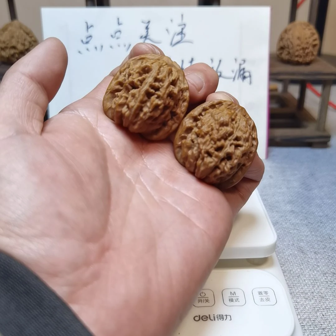 把件文玩核桃四座楼高楼