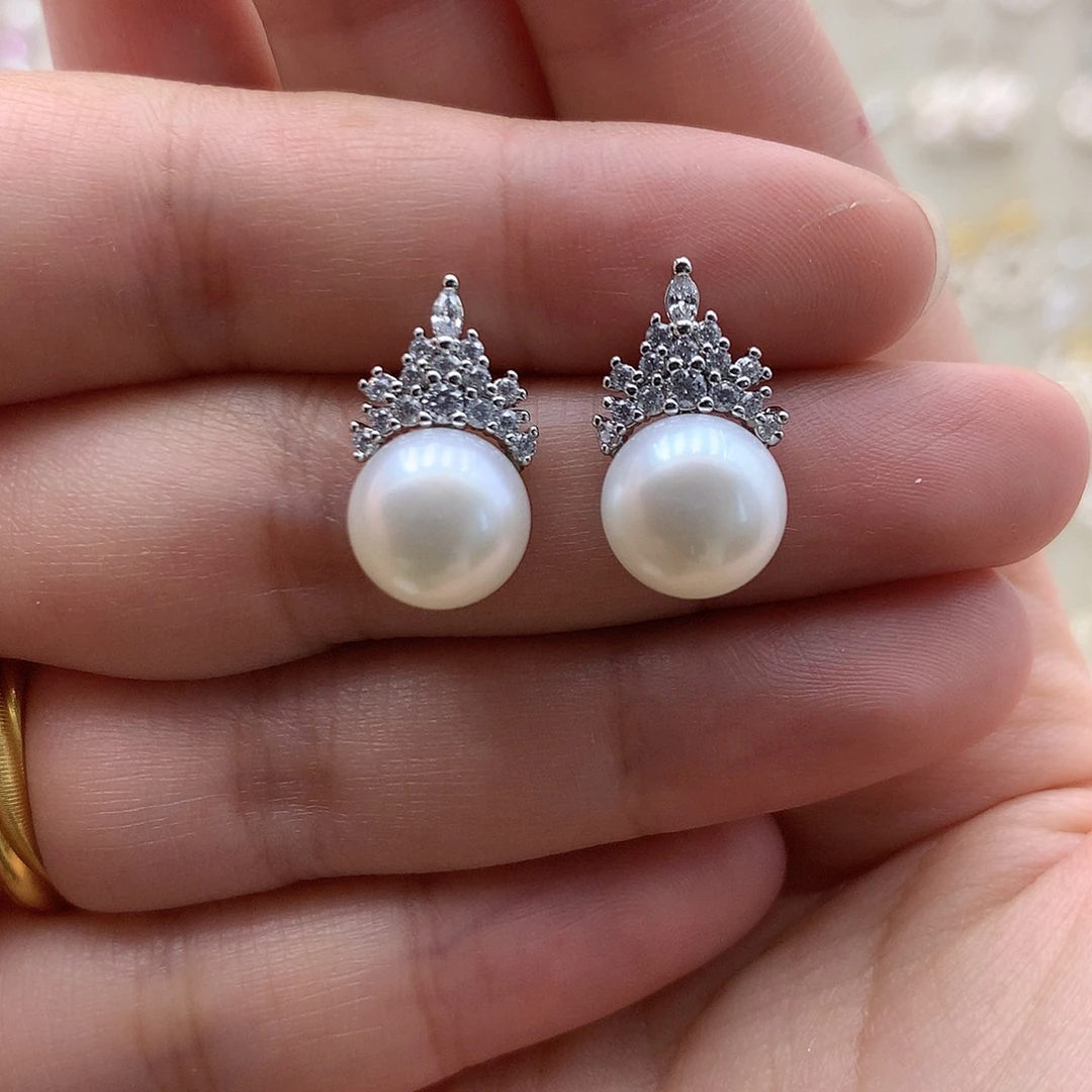 银S925镶嵌耳饰淡水珍珠