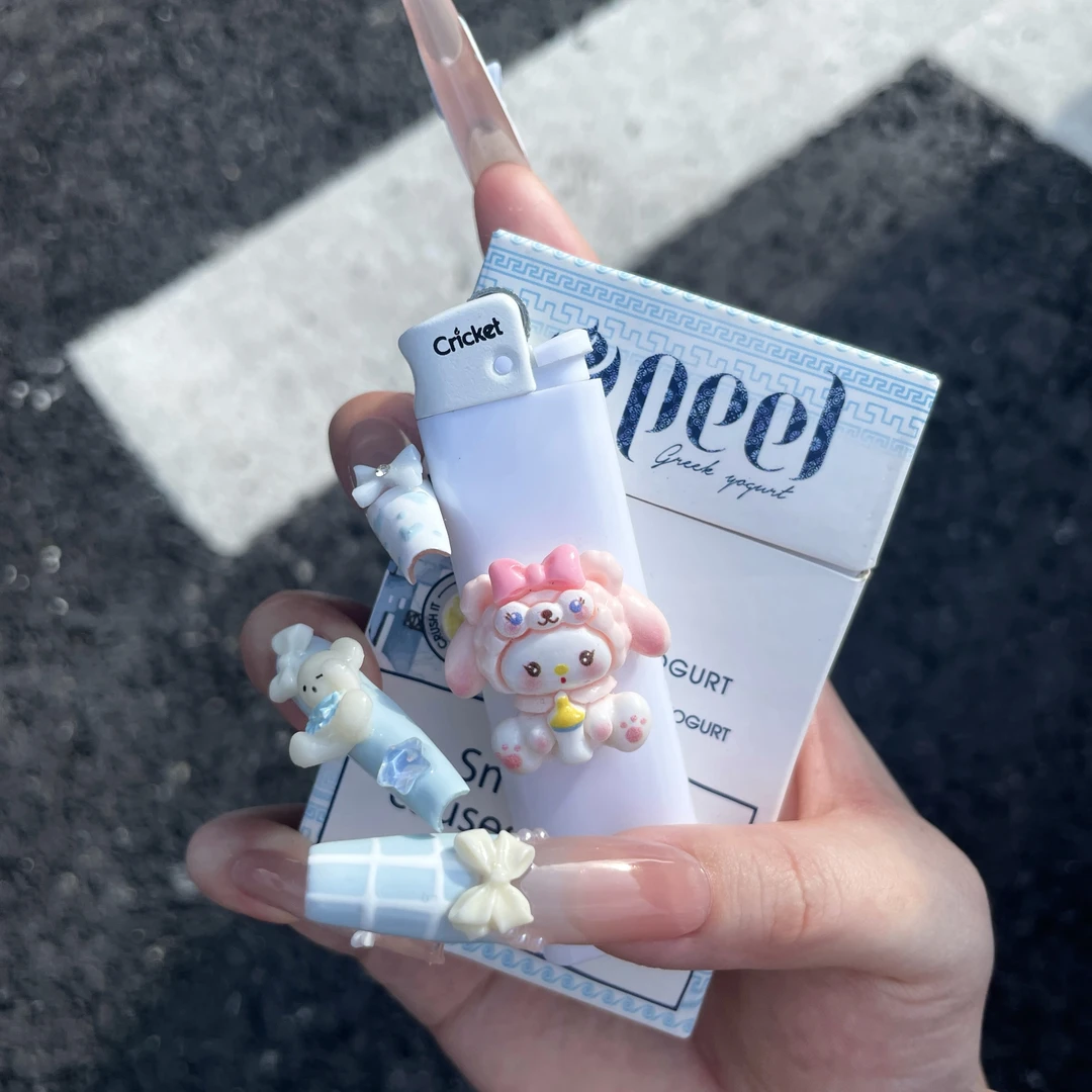 【原创】网红Hellokitty打火机迷你便携打火机高颜值玉桂狗礼物