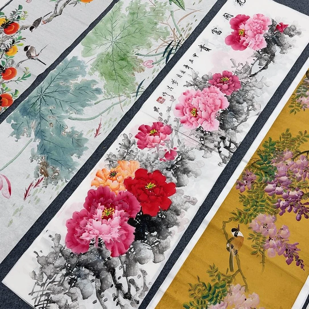 红***军国画四尺对开35X140纯手绘作品