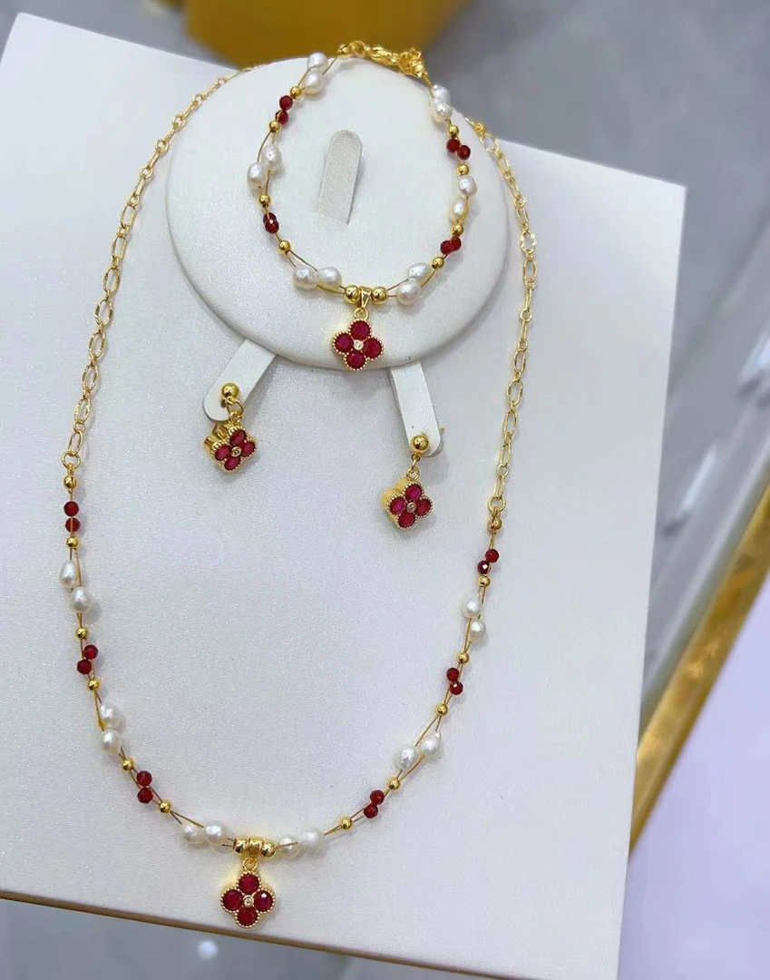 钛钢仿珍珠项链 女款气质原创设计女红色三件套00053