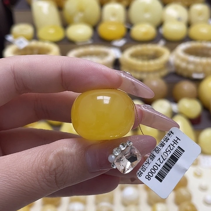 琥珀未镶嵌裸石24.2*18.8mm焦皮料扣子瑕