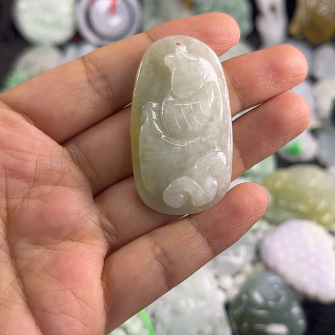 翡翠未镶嵌吊坠(不含链)