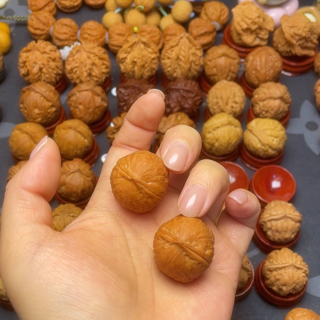 把件文玩核桃玉石方尊