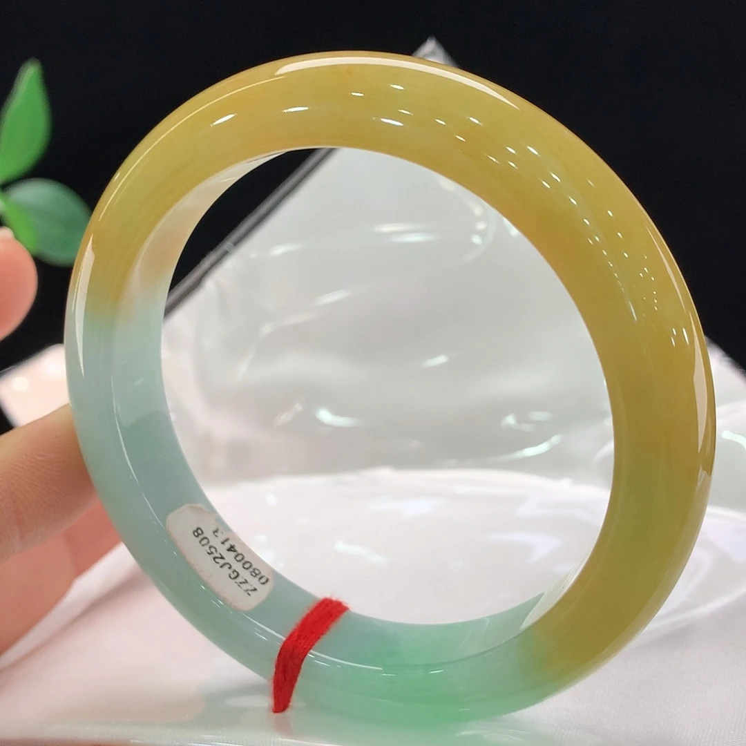 翡翠未镶嵌手镯0413