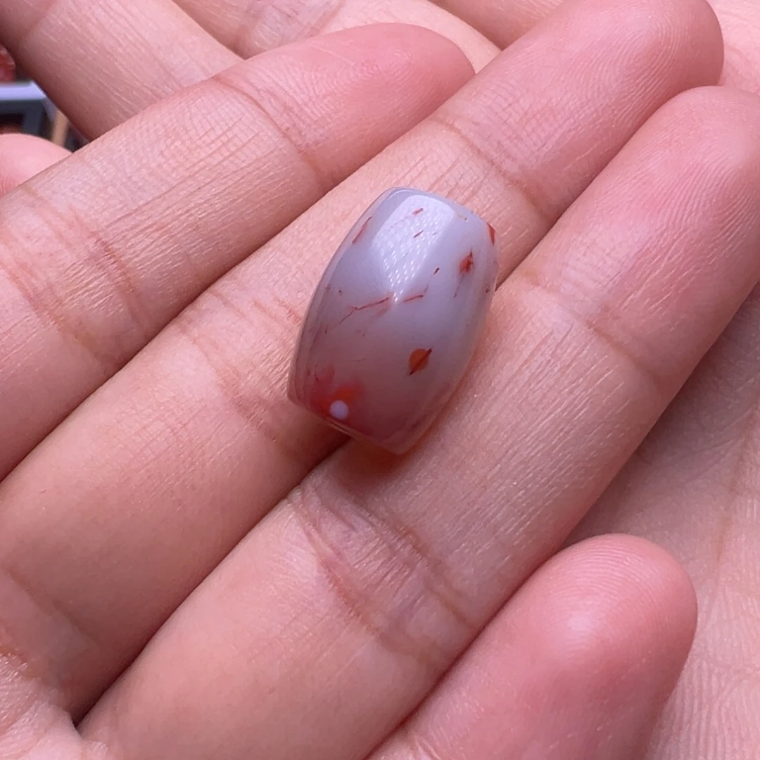 六***十未镶嵌南红玛瑙珠宝奇石