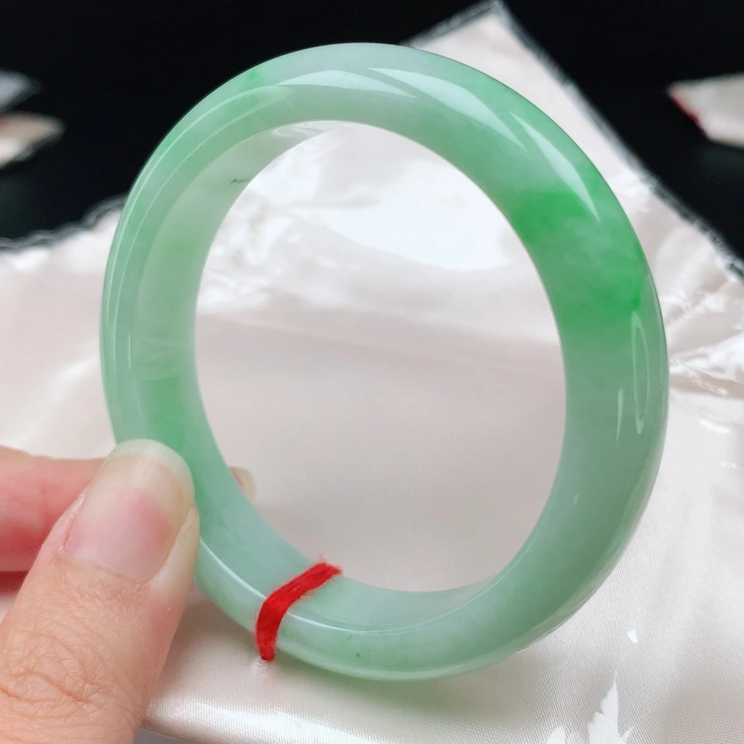 未镶嵌手镯翡翠53+圈8813