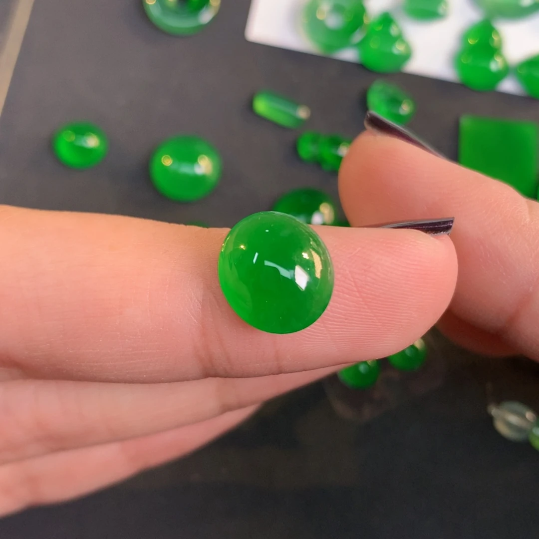 翡翠裸石翡翠10.63-9.69-4.32