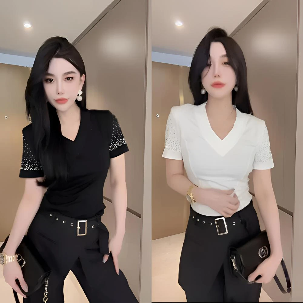 时尚洋气蕾丝拼接烫钻V领T恤女2025春夏新款修身显瘦镂空设计小衫