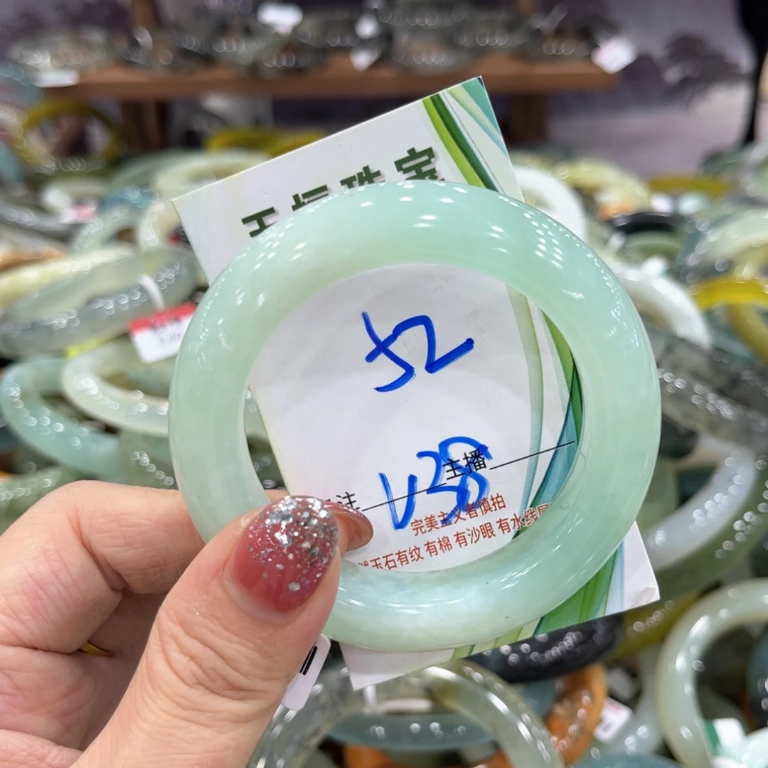 未镶嵌蛇纹石玉手镯手镯