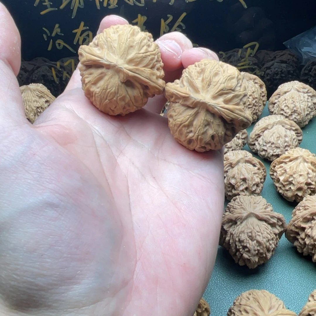 核桃把件脸*40全品肉球宫灯