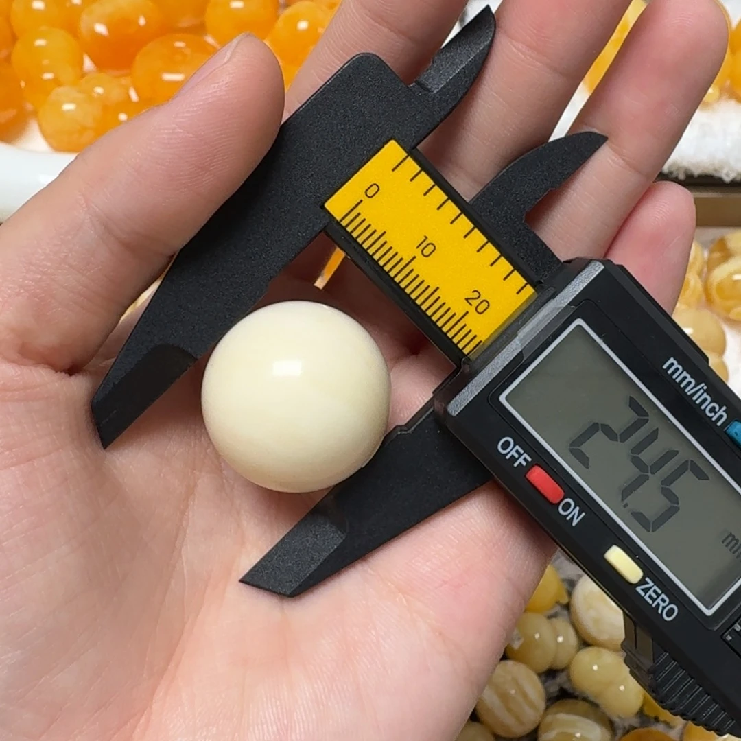 琥珀未镶嵌裸石蜜蜡圆珠