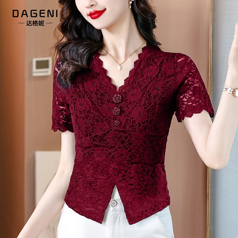 气质V领短袖蕾丝衫时尚洋气镂空上衣女夏季新款修身显瘦百搭小衫