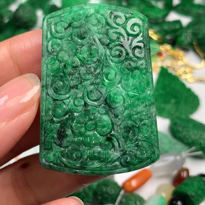 定制翡翠未镶嵌翡翠