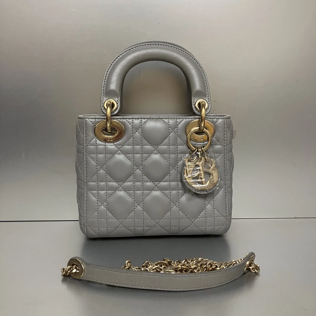 99新 DIOR/迪奥 迪奥戴妃珠光灰三格  99新