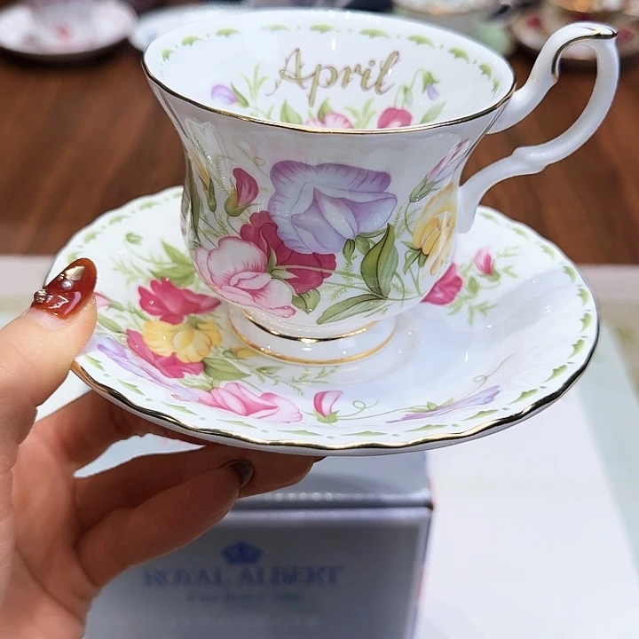 瓷片杯子杯子杯子水杯杯子水杯