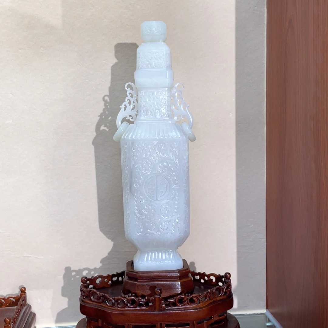 未镶嵌和田玉摆件