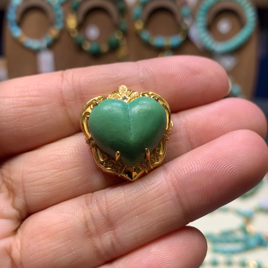 绿松石18K金镶嵌配饰