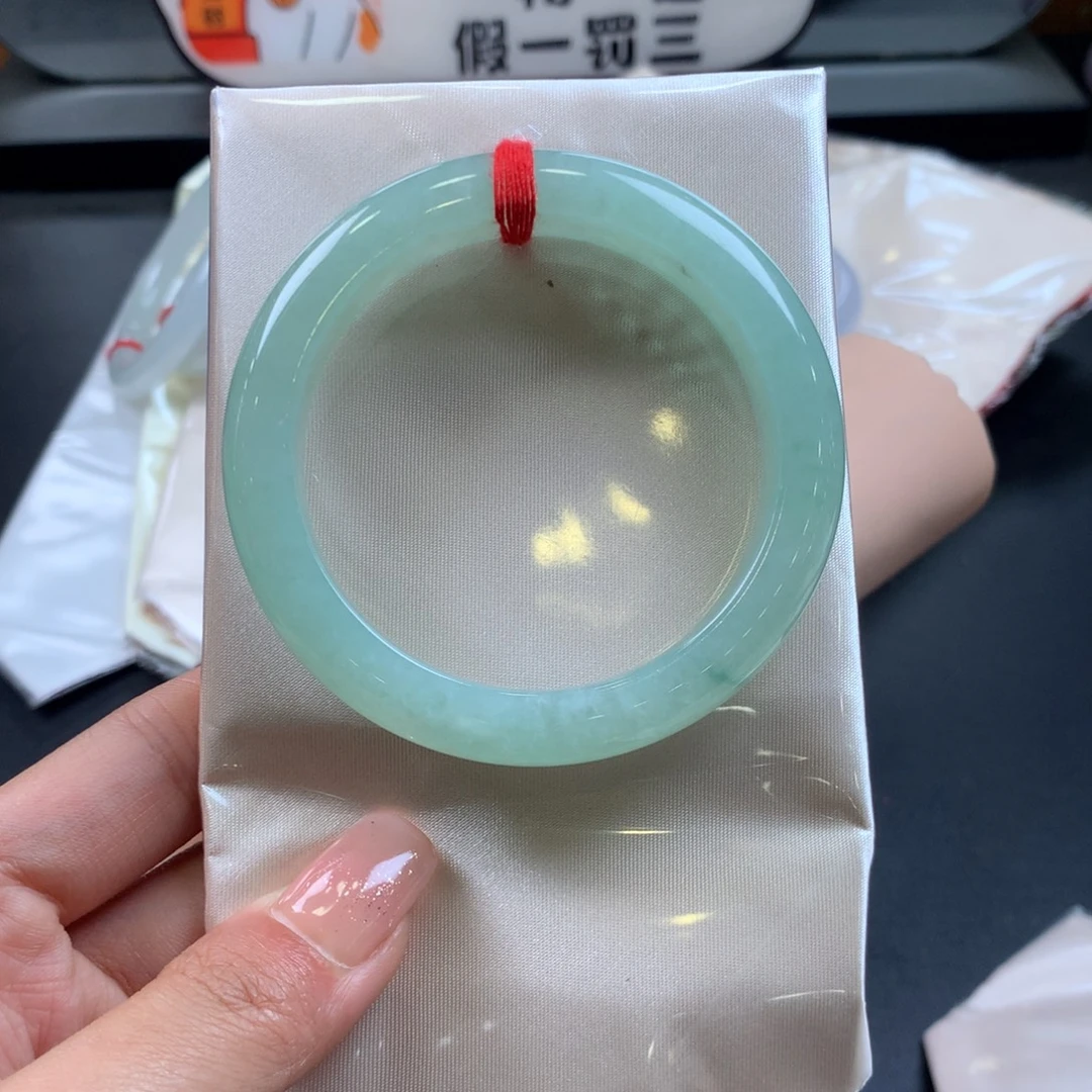 翡翠未镶嵌手镯54圈口
