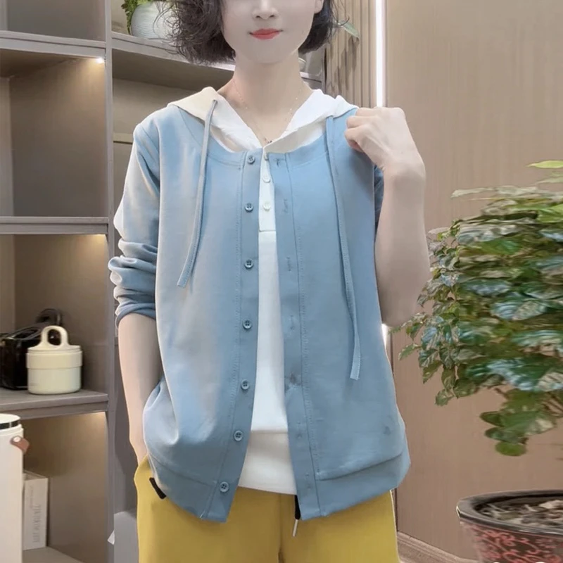 假两件连帽卫衣女2025春季新款韩版时尚设计感洋气百搭出游上衣潮