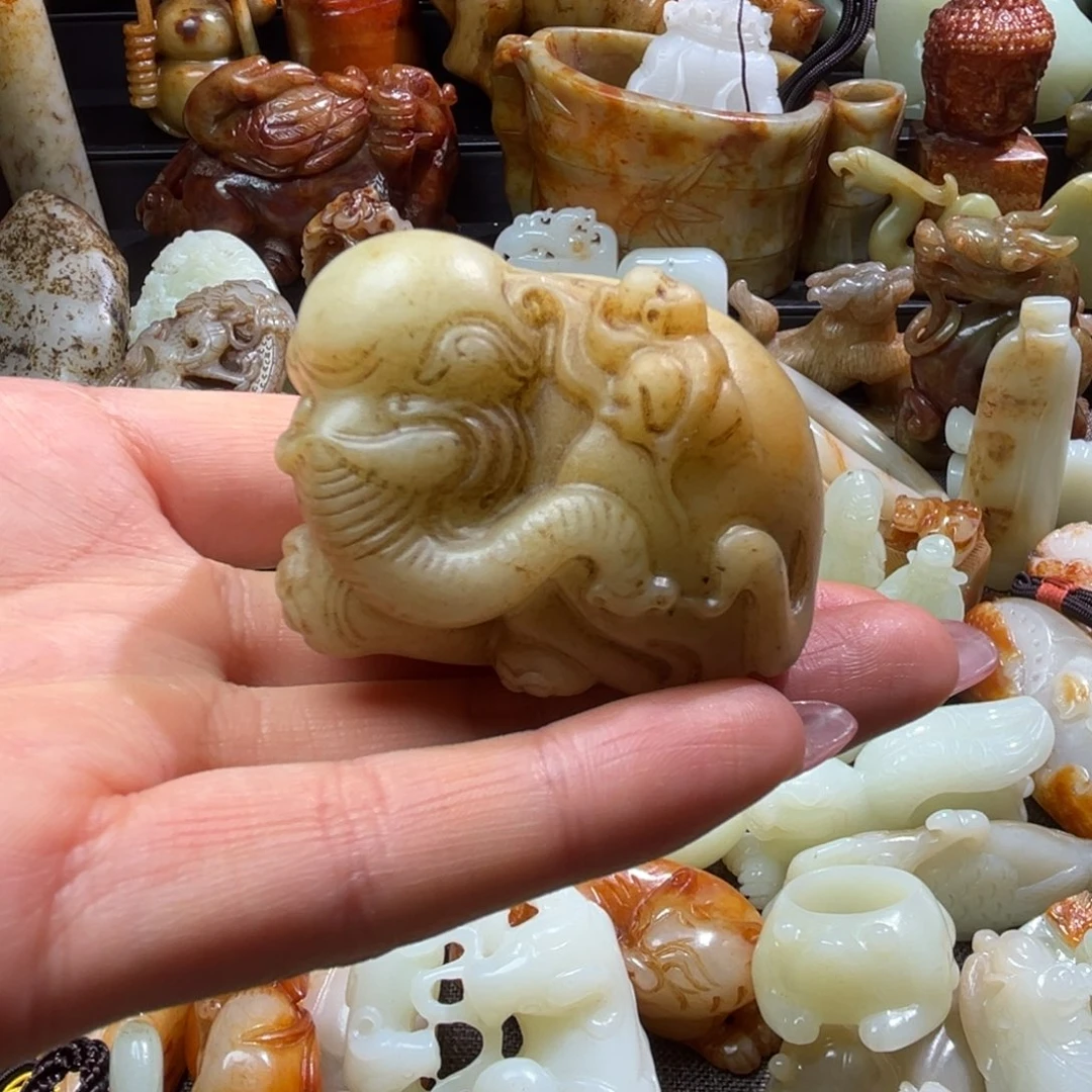 和田玉未镶嵌挂件