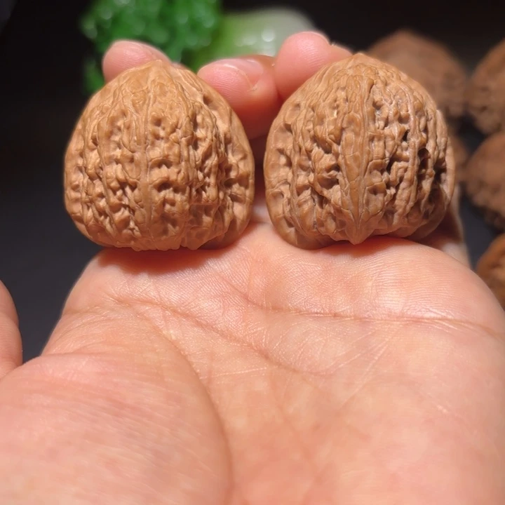 吊坠文玩核桃文玩核桃吊坠密纹34