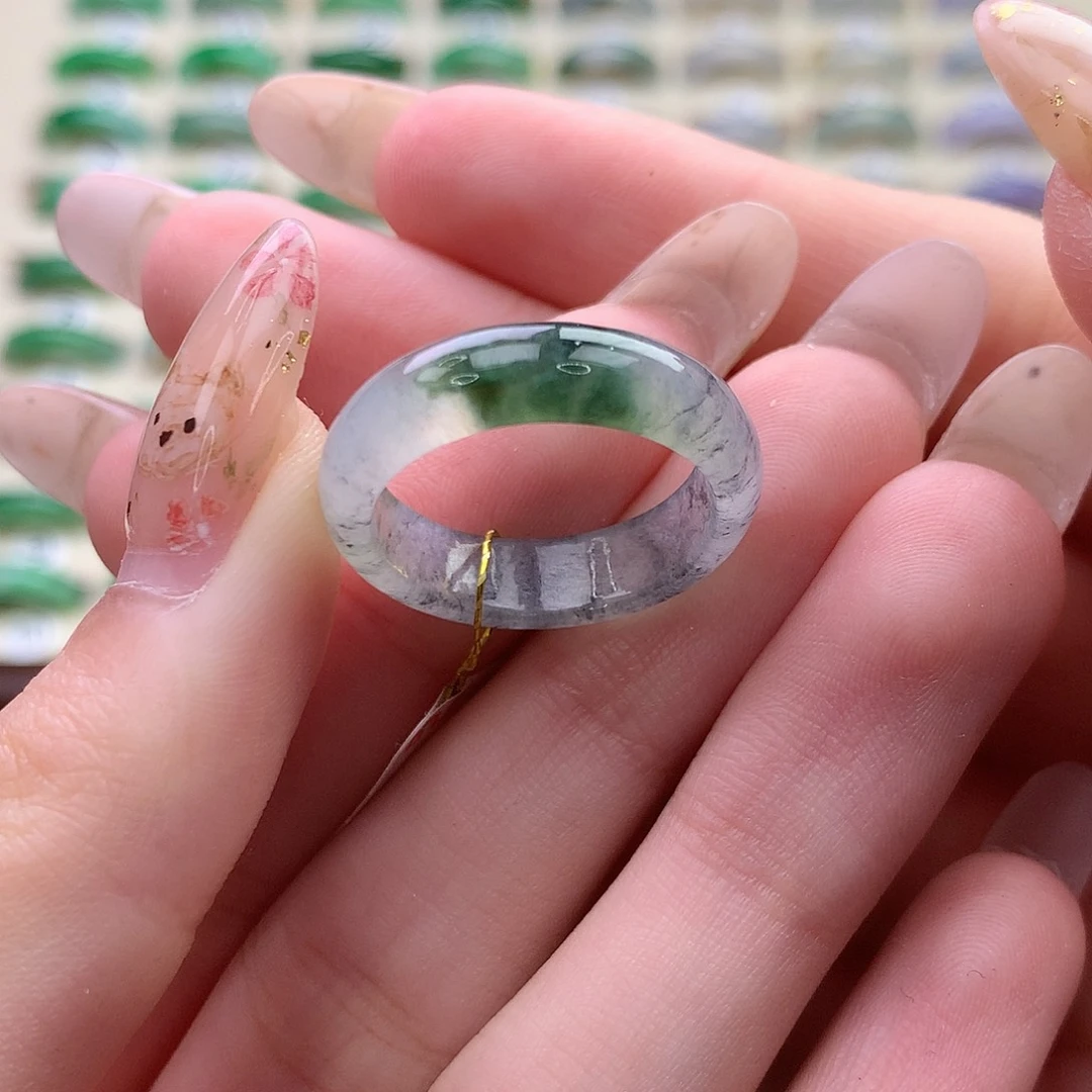 翡翠未镶嵌戒指港18